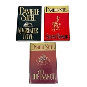 DANIELLE STEELE Fiction Books/Novel Lot/3 Hardcover W/Dust Jacket Romance/Family